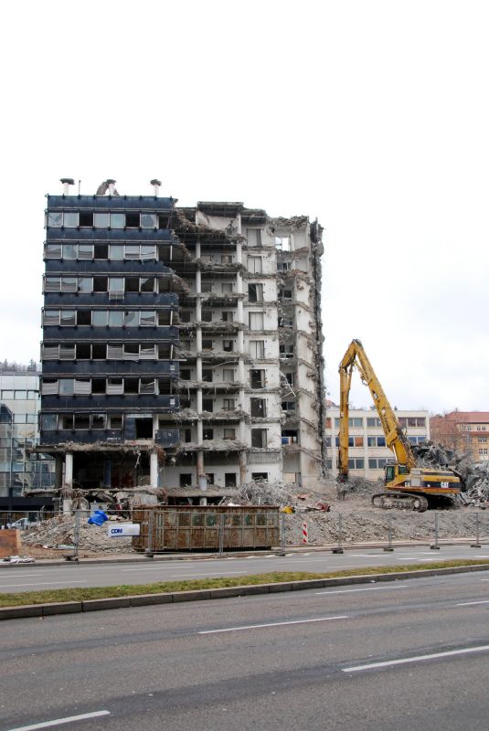 Industrial Demolition in Sacramento, CA